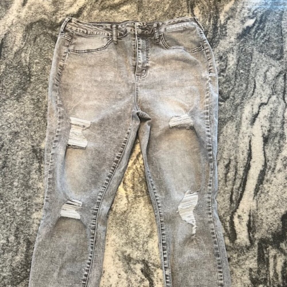 SO‎ High Rise Jegging Women 15/32W Grey Acid Wash Distressed Skinny Jeans Frayed